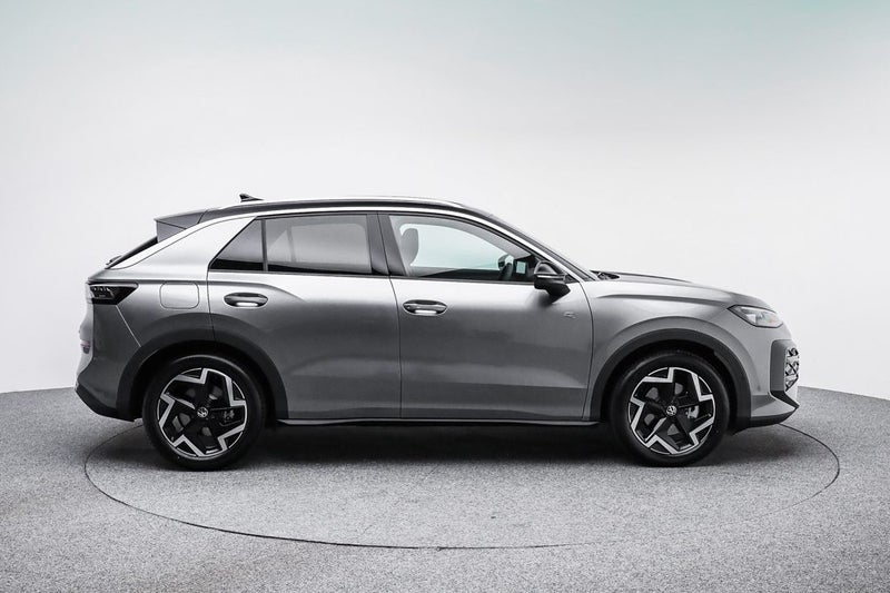 2026 Volkswagen T-Roc R-Line Launch Edition image 5