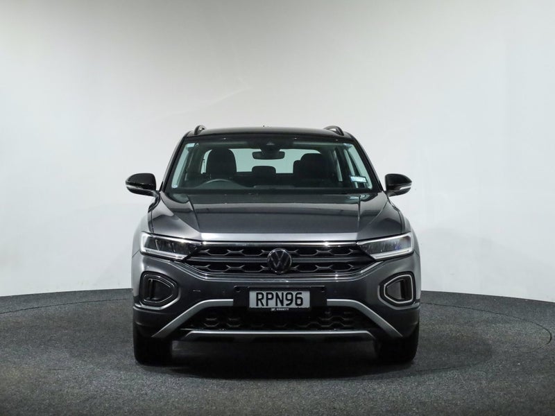 2026 Volkswagen T-Roc Tsi Life 110kW image 2
