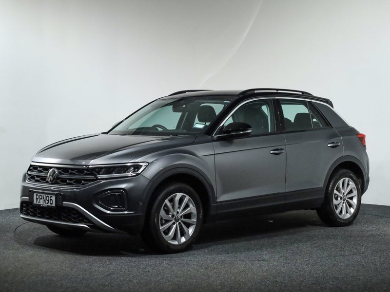 2026 Volkswagen T-Roc Tsi Life 110kW image 3