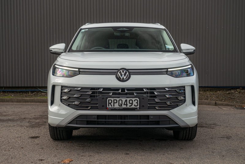 2026 Volkswagen Tayron Elegance AWD 2.0 image 2