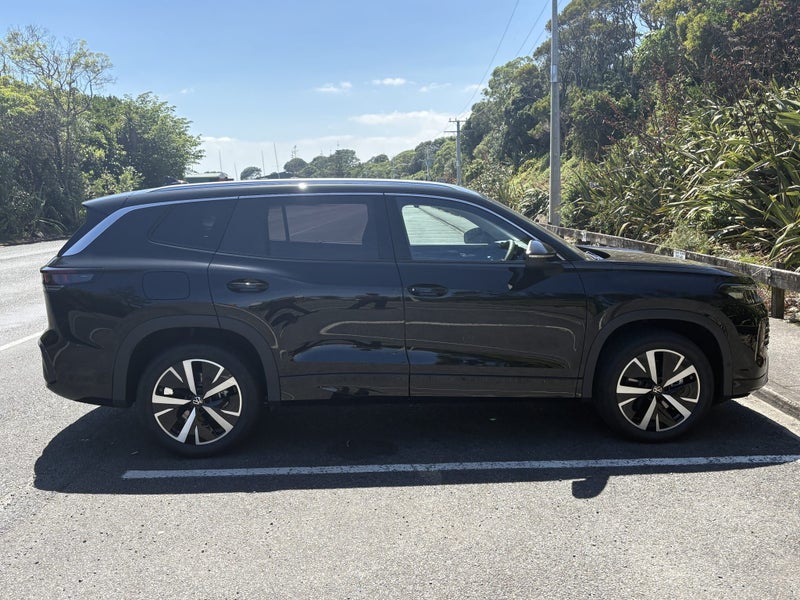 2026 Volkswagen Tayron Elegance AWD image 5