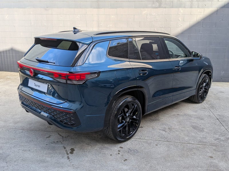 2026 Volkswagen Tayron R-Line AWD image 5