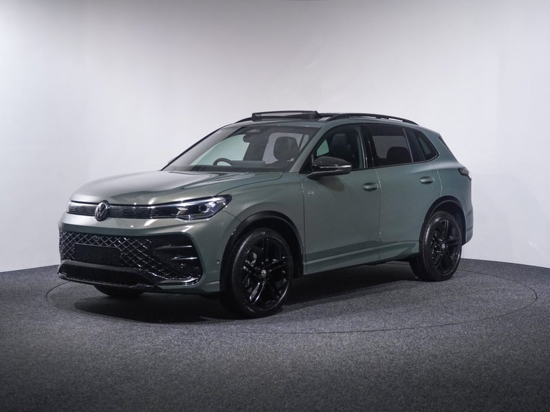 2026 Volkswagen Tiguan 3 TSi R Line 4Motion 195kW image 3