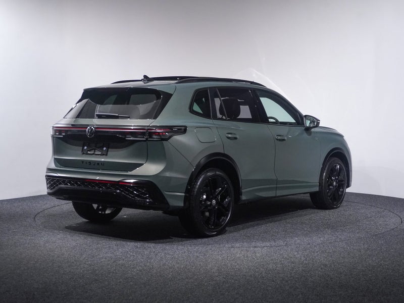 2026 Volkswagen Tiguan 3 TSi R Line 4Motion 195kW image 5