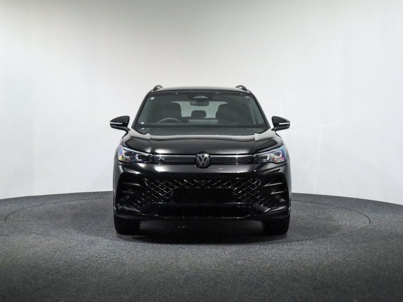 2026 Volkswagen Tiguan 3 Tsi R-Line AWD 195kW image 2