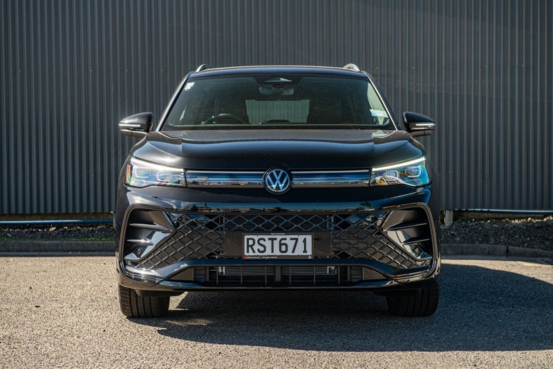 2026 Volkswagen Tiguan R-Line 1.4 2WD image 2