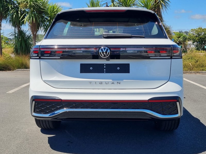 2026 Volkswagen Tiguan R-Line 1.4Pt/7At image 5