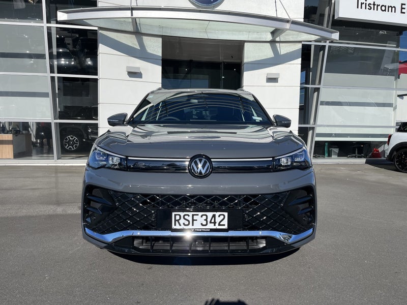 2026 Volkswagen Tiguan R-LINE 1.4TSI 2WD image 2