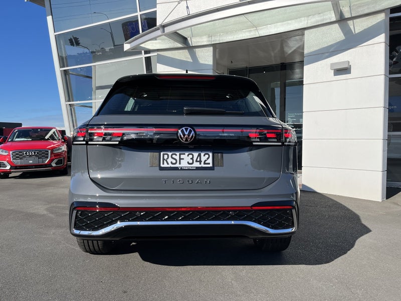2026 Volkswagen Tiguan R-LINE 1.4TSI 2WD image 4
