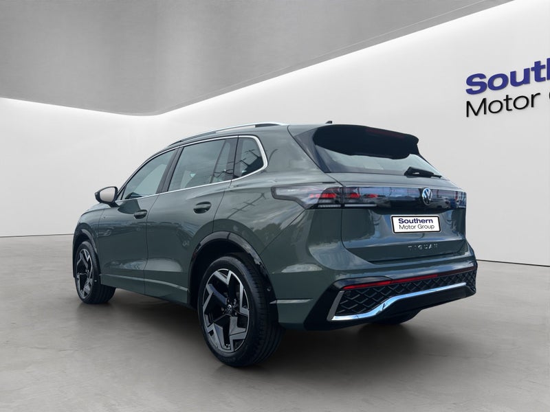 2026 Volkswagen Tiguan R-Line 2WD image 5