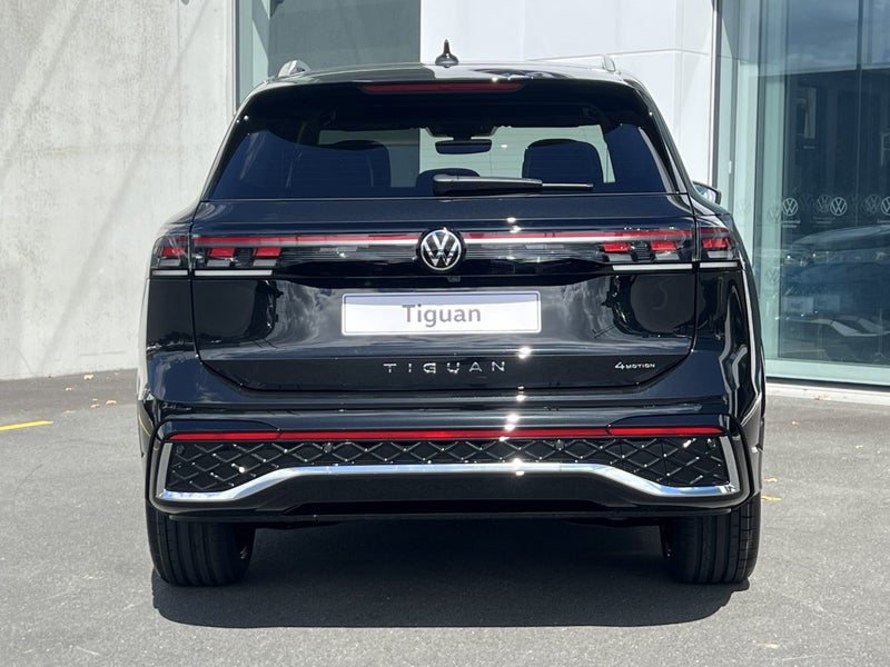 2026 Volkswagen Tiguan R-Line AWD 2.0 image 5