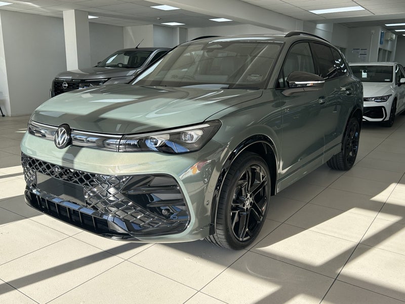 2026 Volkswagen Tiguan R-Line Awd 2.0Pt/4Wd image 3