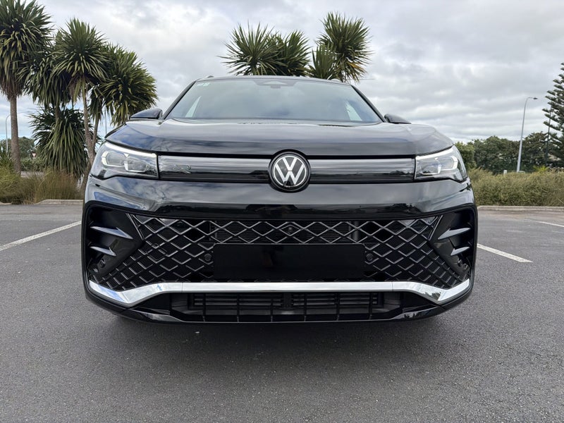 2026 Volkswagen Tiguan R-Line Awd 2.0Pt/4Wd image 2