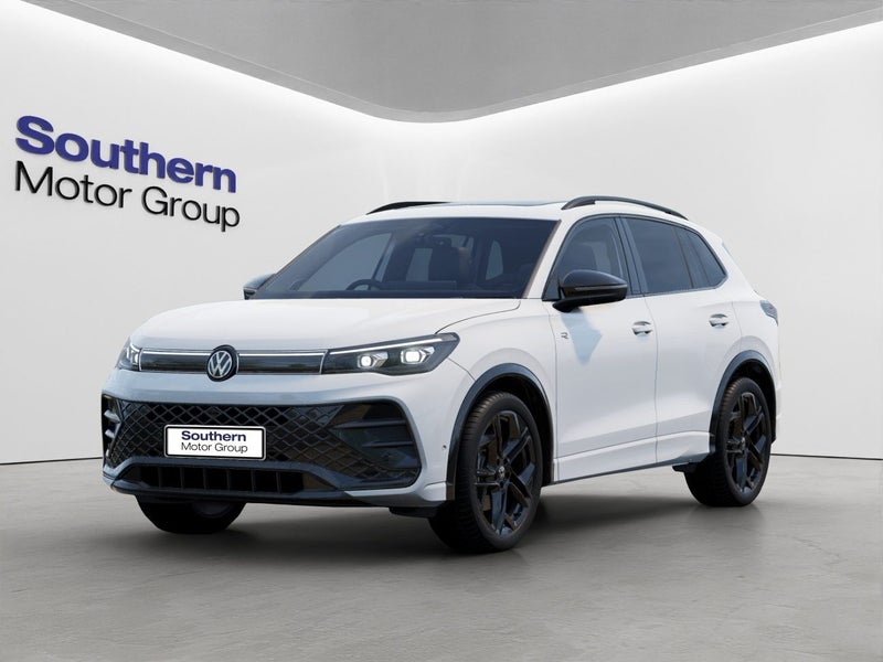 2026 Volkswagen Tiguan R-Line AWD Touring & Bla... image 4