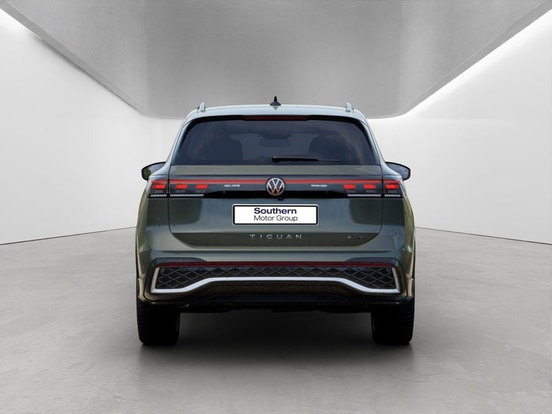 2026 Volkswagen Tiguan R-Line AWD Touring Package image 4