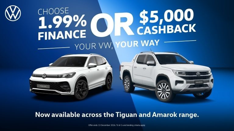 2026 Volkswagen Tiguan R-Line Touring & Black Pack image 2