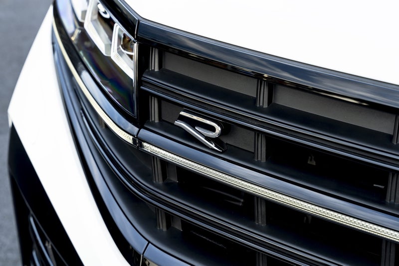 2026 Volkswagen Touareg R Petrol Turbo PHEV 340... image 5