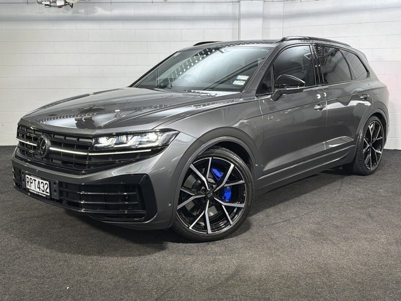 2026 Volkswagen Touareg R PHEV image 2