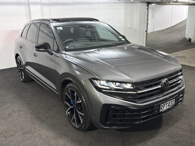 2026 Volkswagen Touareg R PHEV image 5