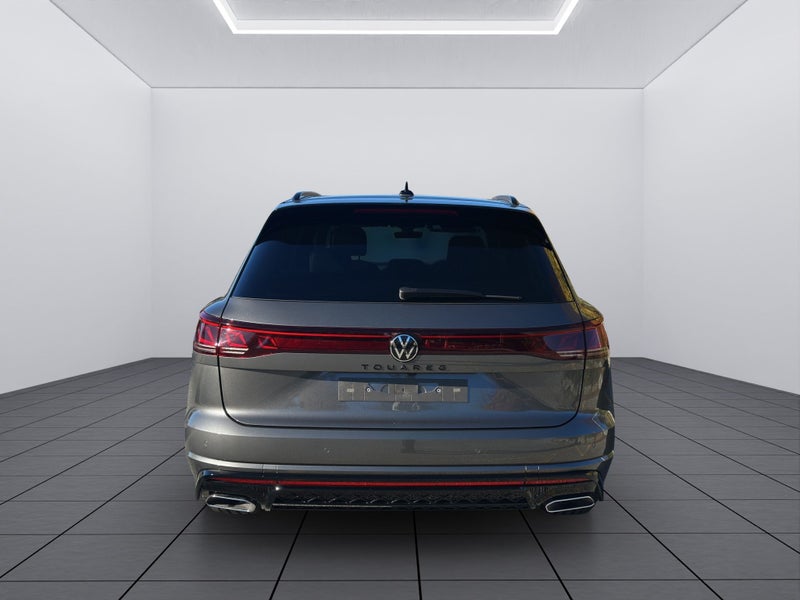 2026 Volkswagen Touareg V6 S R-Line TDi image 3