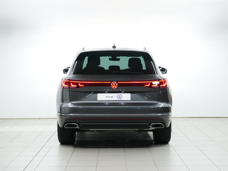 2026 Volkswagen Touareg V6 TDI image 4