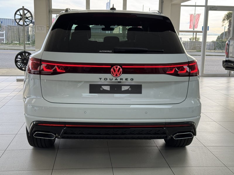 2026 Volkswagen Touareg V6s R-Line 210Kw Tdi image 4