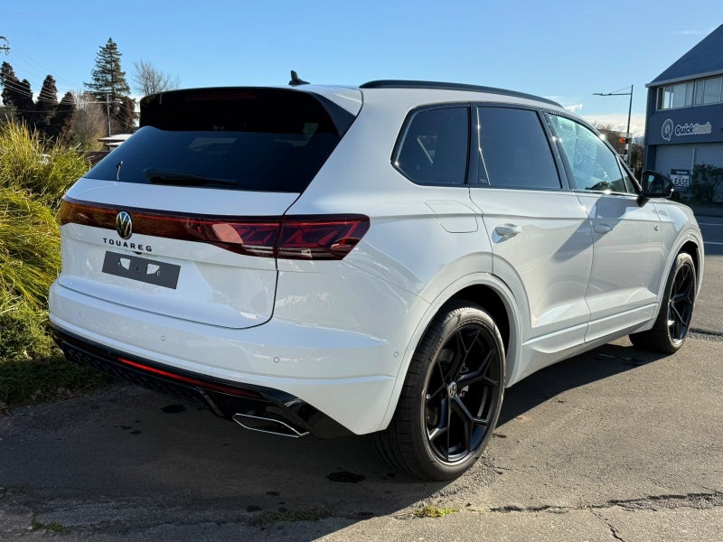 2026 Volkswagen Touareg V6S R-Line 210KW TDi -... image 5
