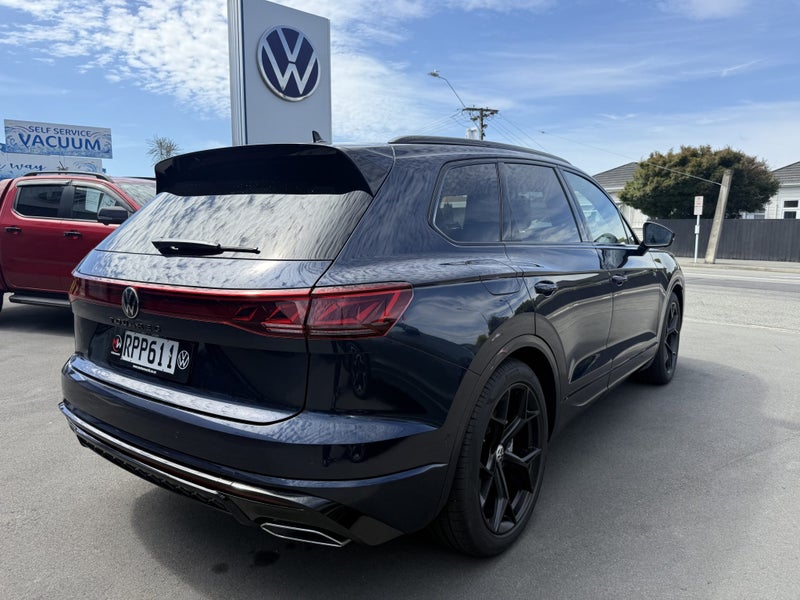2026 Volkswagen Touareg V6S R-Line 210KW TDi - image 3