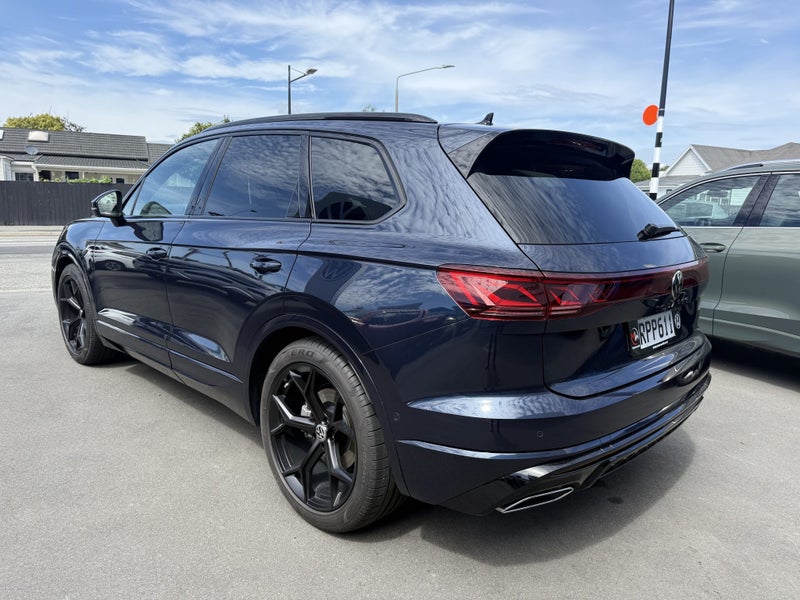 2026 Volkswagen Touareg V6S R-Line 210KW TDi - image 4