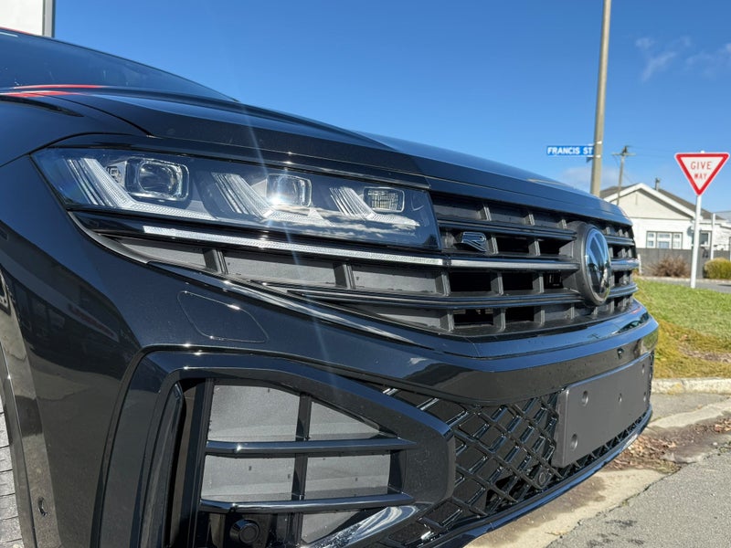 2026 Volkswagen Touareg V6S R-LINE 210kW TDI -... image 3