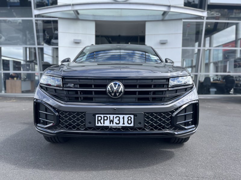 2026 Volkswagen Touareg V6S R-Line TDI 210kw image 2
