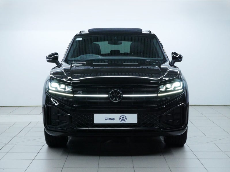 2026 Volkswagen Touareg V6S R-Line TDI image 2
