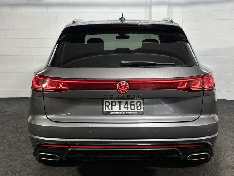 2026 Volkswagen Touareg V6S TDI R-LINE image 5