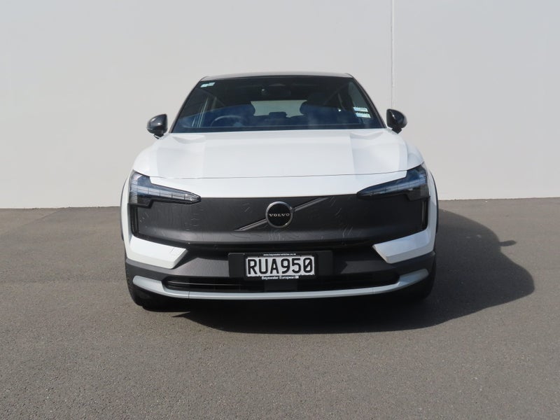 2026 Volvo EX30 Cross Country Ultra TM Perf image 3