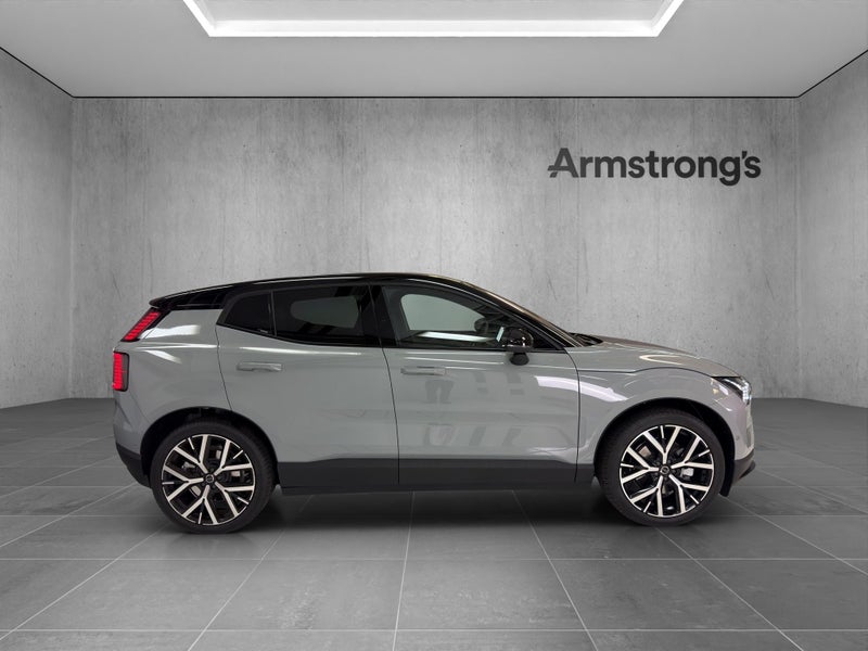2026 Volvo EX30 Ultra Single Motor Extended Range image 3