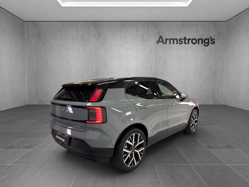 2026 Volvo EX30 Ultra Single Motor Extended Range image 4