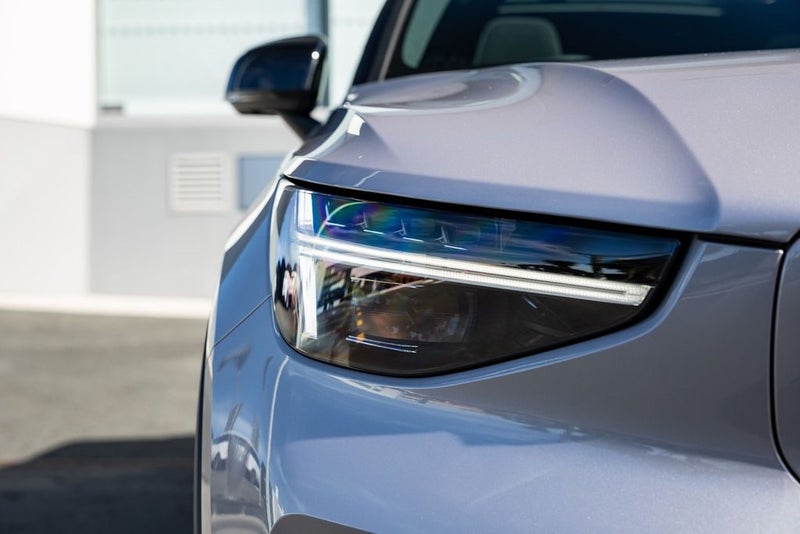 2026 Volvo EX40 Ultra Twin Motor AWD image 2