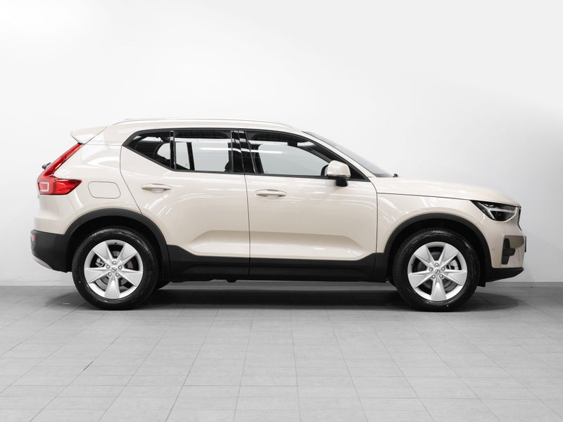 2026 Volvo XC40 B4 Plus 2.0L Petrol Mild-hybrid image 3