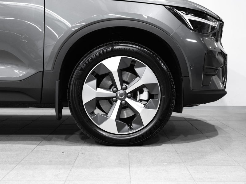 2026 Volvo XC40 B4 Plus 2L Petrol image 4