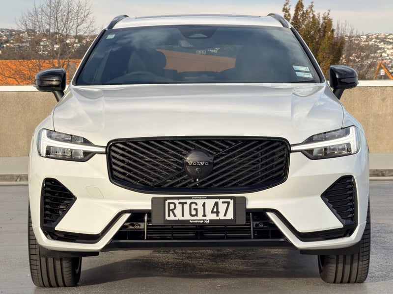 2026 Volvo XC60 T8 Ultra PHEV image 5