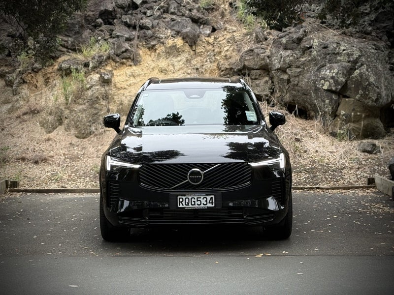 2026 Volvo XC90 T8 Ultra Plug-in Hybrid image 2