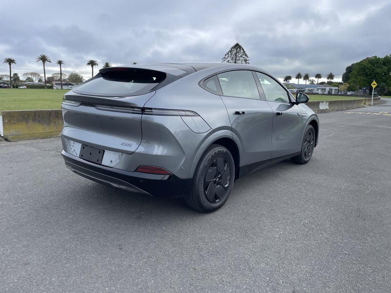 2026 XPENG G6 RWD STANDARD RANGE image 3