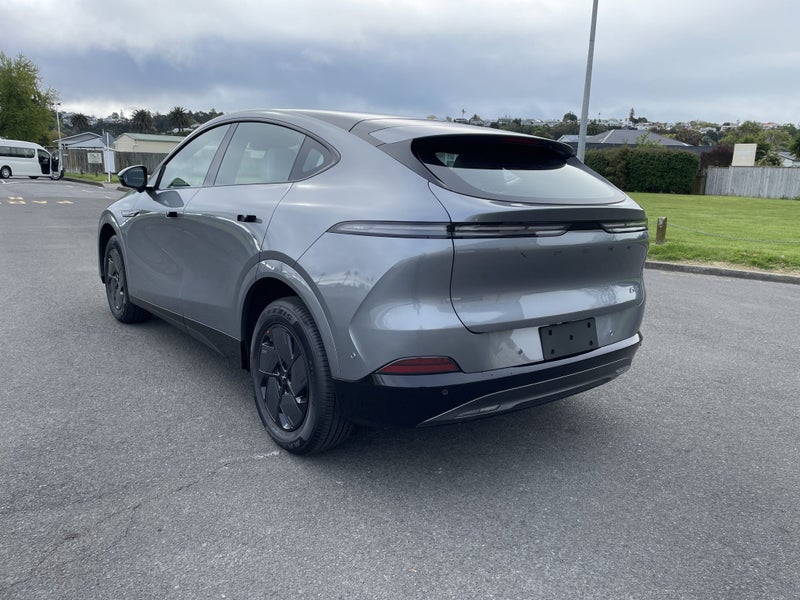 2026 XPENG G6 RWD STANDARD RANGE image 5