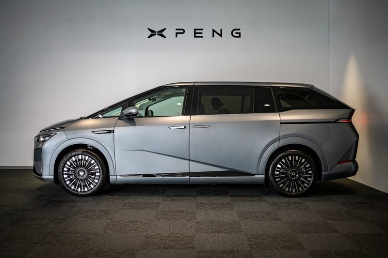 2026 XPENG X9 FWD Standard Range image 5
