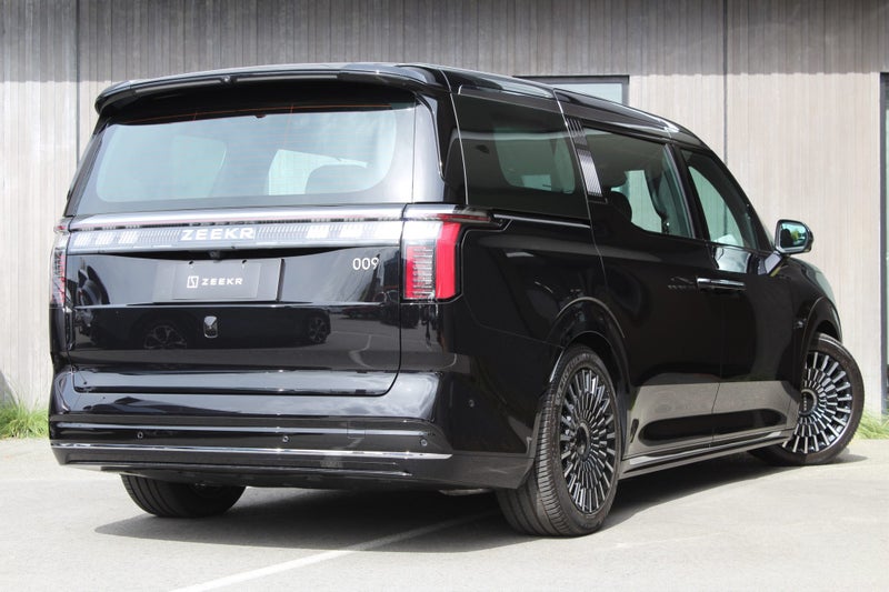 2026 Zeekr 009 6-Seat 116Kwh/Ev/Awd image 3