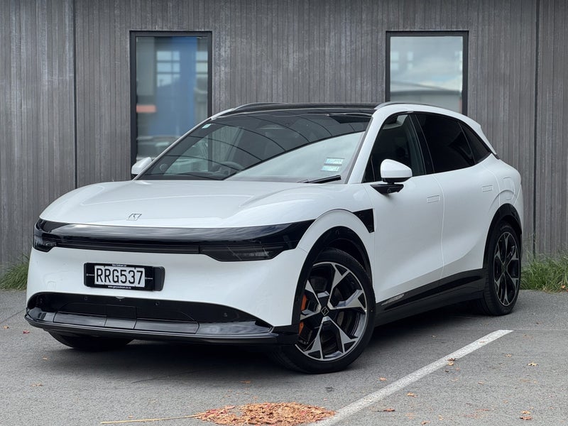 2026 Zeekr 7X Awd Performance image 2