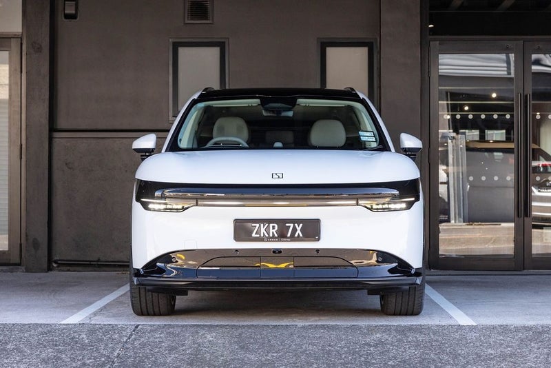 2026 Zeekr 7X AWD Performance image 4