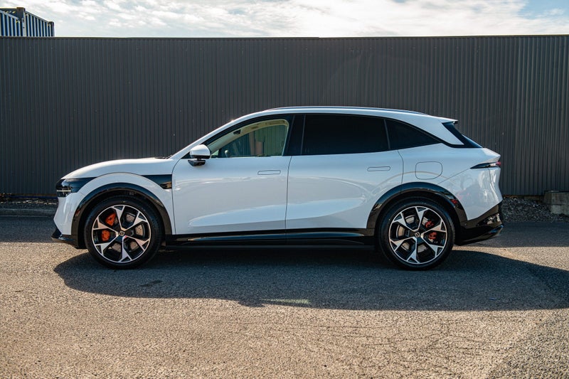 2026 Zeekr 7X Awd Performance image 4