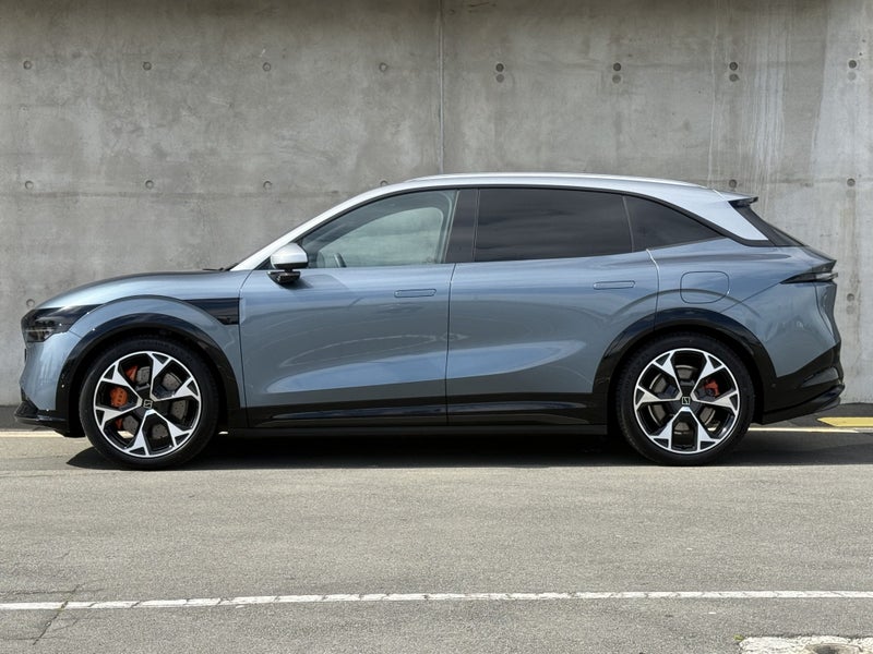 2026 Zeekr 7X Awd Performance image 3