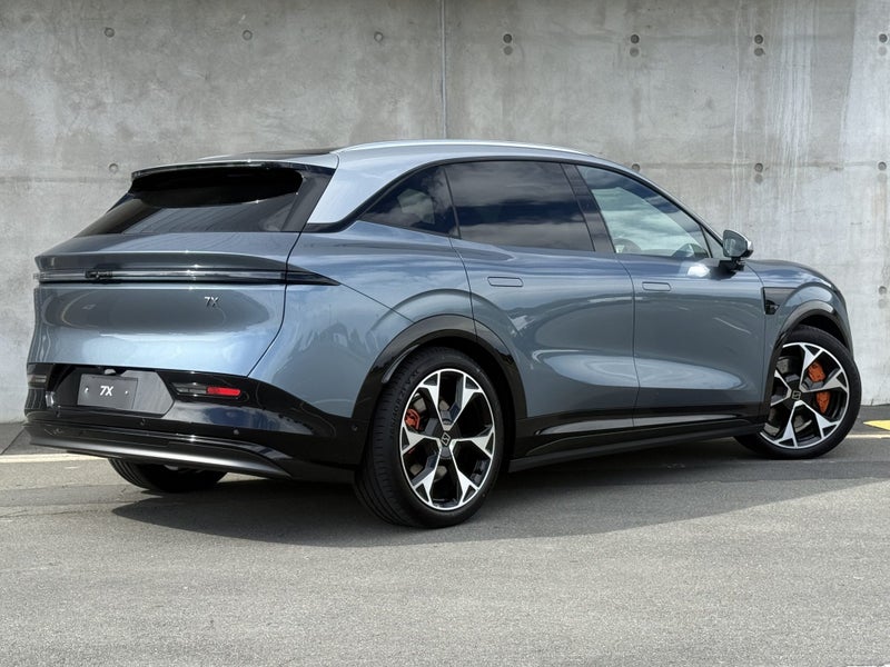 2026 Zeekr 7X Awd Performance image 5